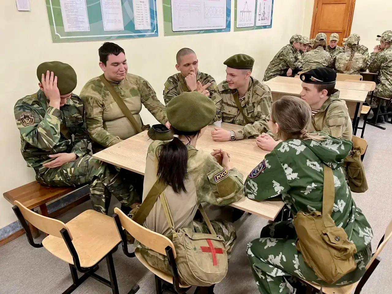 Студенты СИБИКО прошли в следующий этап военно-патриотической игры «Зарница 2.0»
